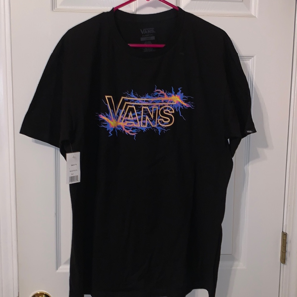 BRAND NEW- Vans lightning logo tee (Size L)
